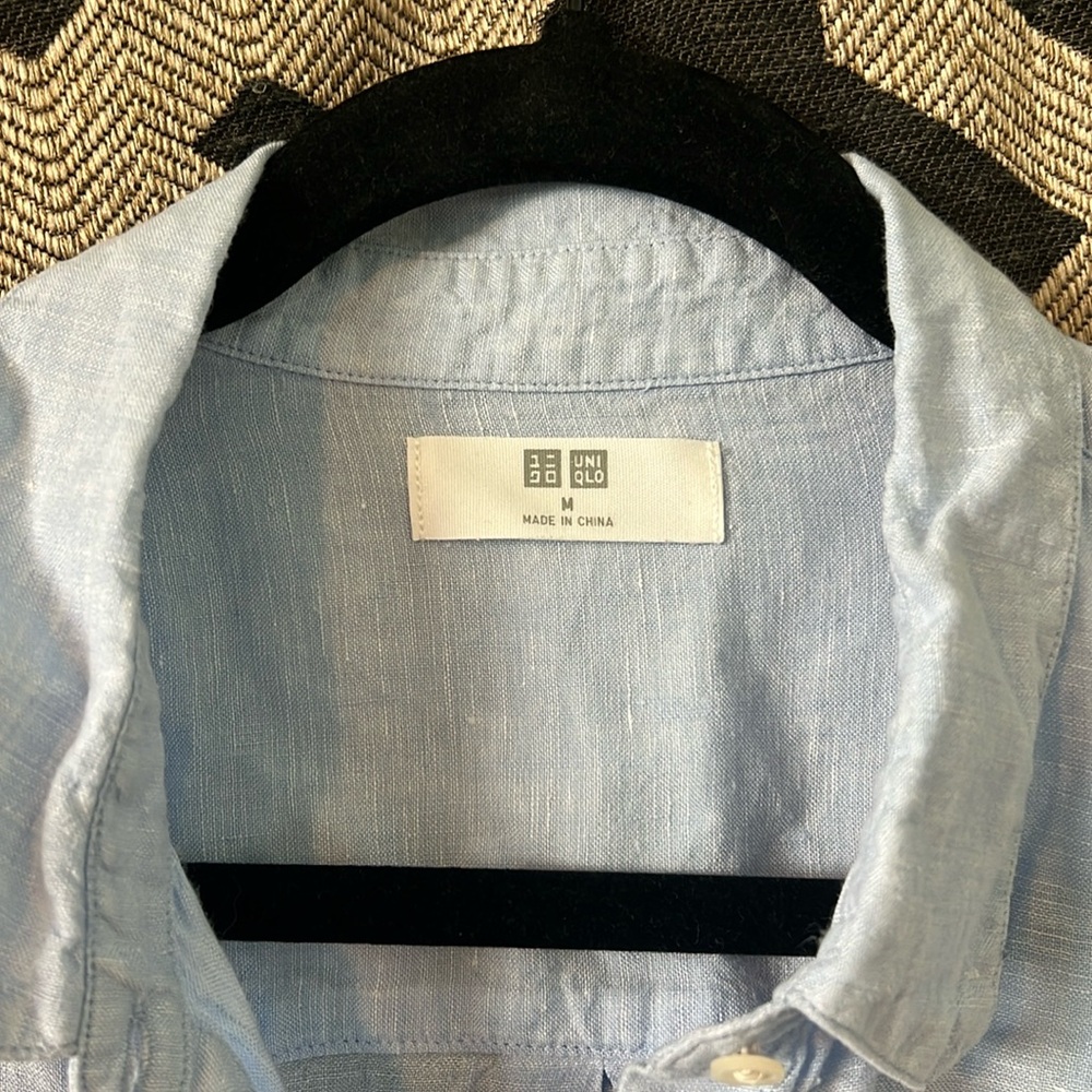 Uniqlo shirt size medium.